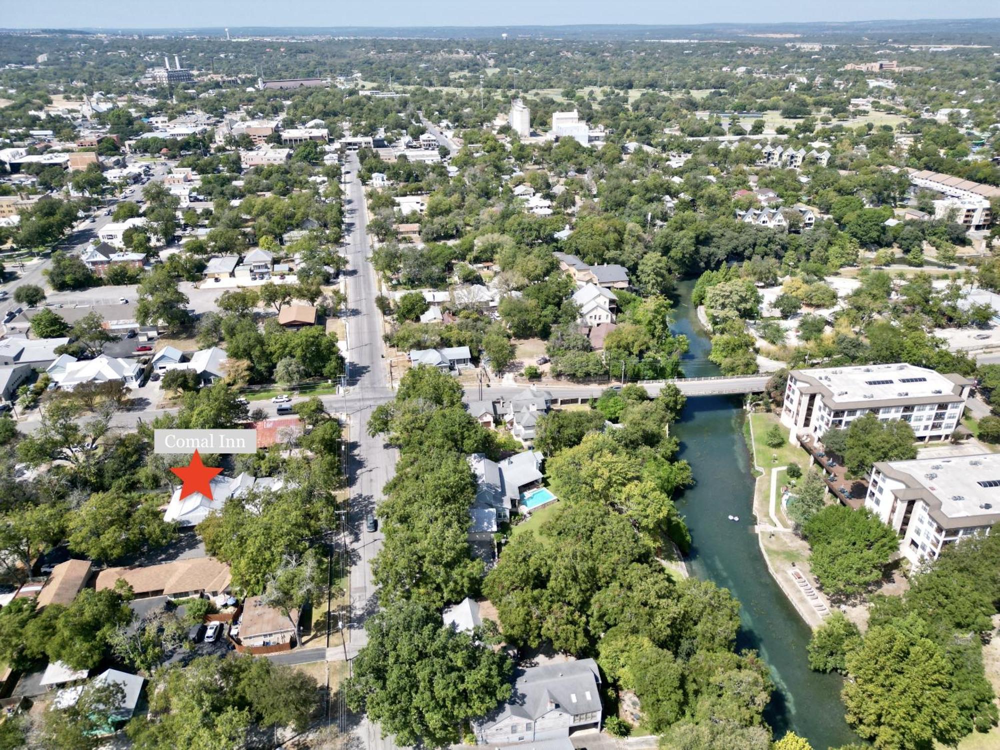 Comal Inn Нью Браунфелс Экстерьер фото