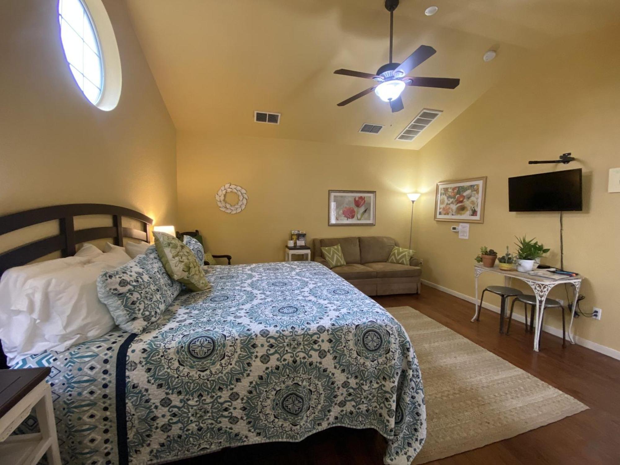 Comal Inn Нью Браунфелс Номер фото